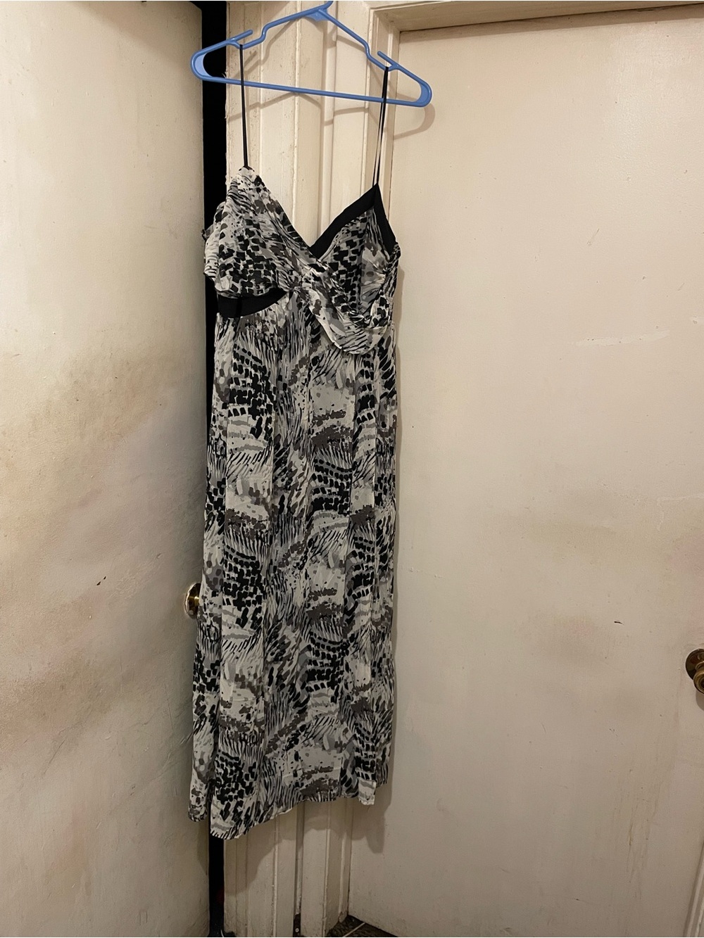 Ashley Stewart Plus 20W Black White Gray Abstract Chiffon Lined Maxi Dress